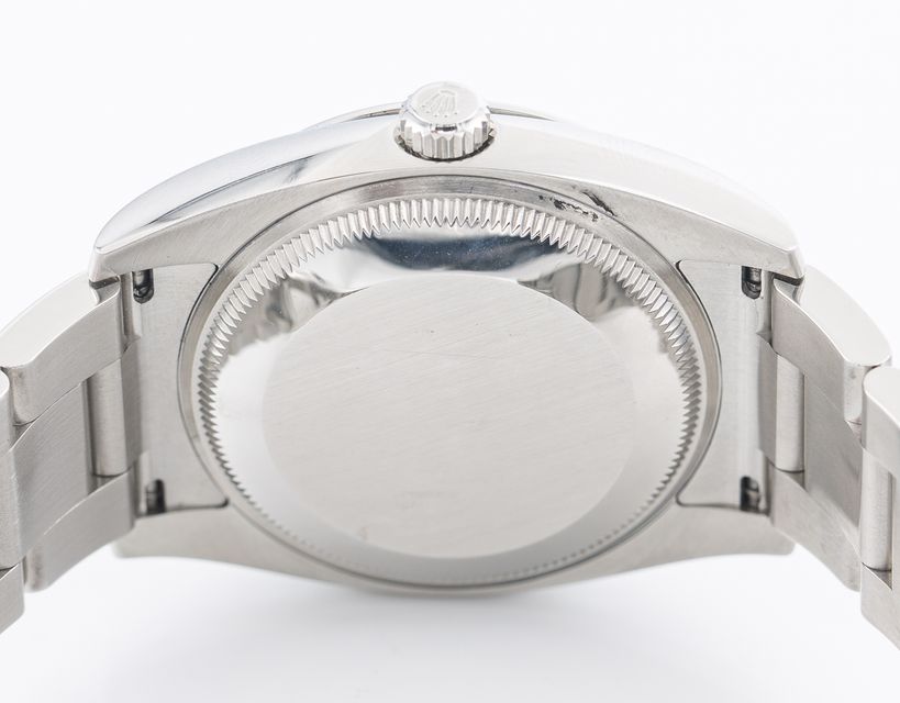 Rolex Oyster Perpetual 114200 Image 4